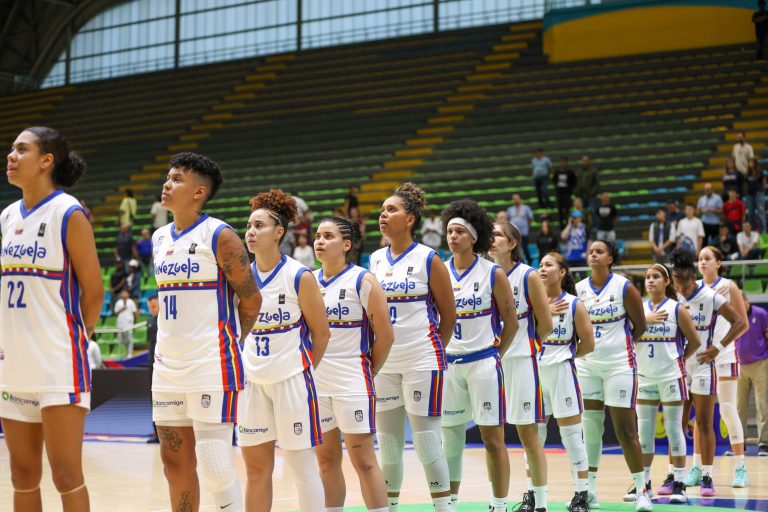 Seleccion-nacional-femenina-de-Venezuela-2-scaled