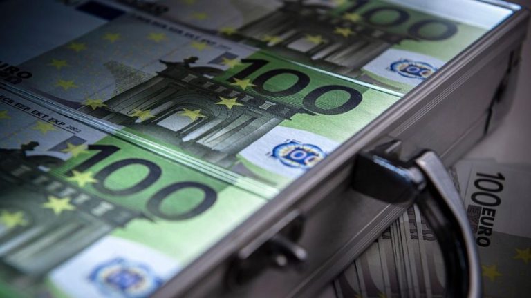 Cuatro-detenidos-en-Espana-por-ingresar-ilegalmente-150-millones-de-euros-en-moneda-venezolana-850x478
