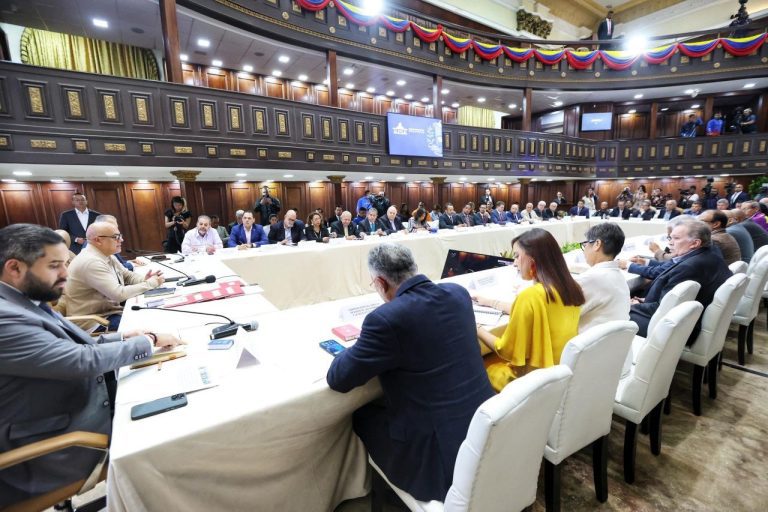 4902384528056757741