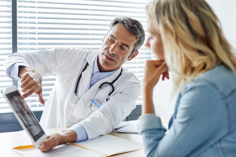 Nuevo tratamiento del cáncer de cuello uterino reduce el riesgo de muerte