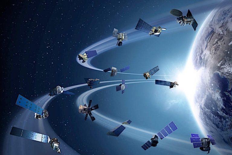 starlink-satellites-to-move-out-of-the-way-and-make-room-for-nasa-spacecraft-158016_1