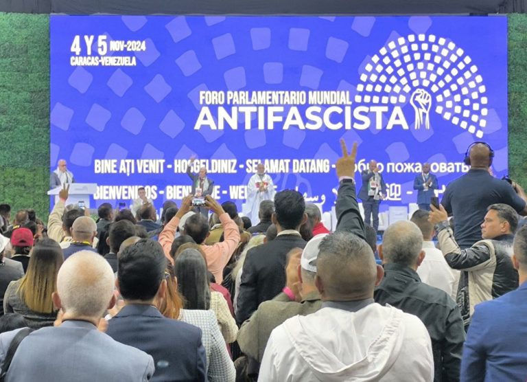Instalan en Caracas Foro Parlamentario Mundial Antifascista