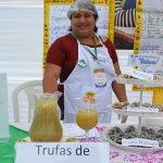 photo_5012576191823064936_x