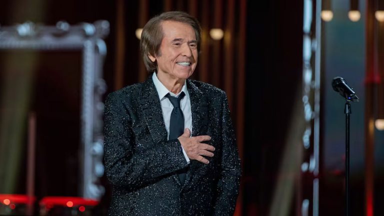 cantante-raphael-sufre-un-linfoma-cerebral-del-que-esta-siendo-tratado-y-recibira-el-alta-en-los-pr-33732