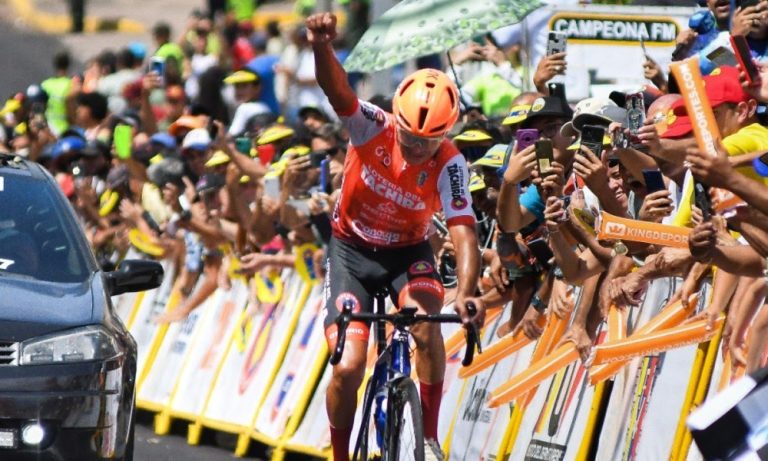 Gabriel-Mendoza-4ET-Vuelta-Tachira-2025