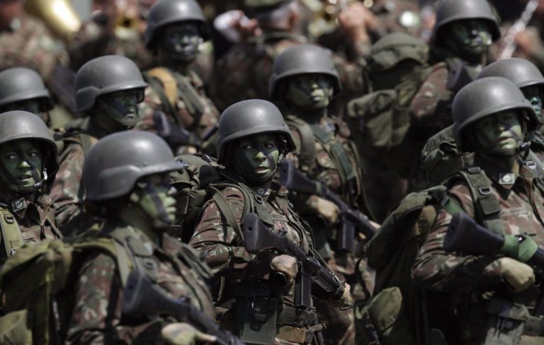 mujeres-militares-brasil