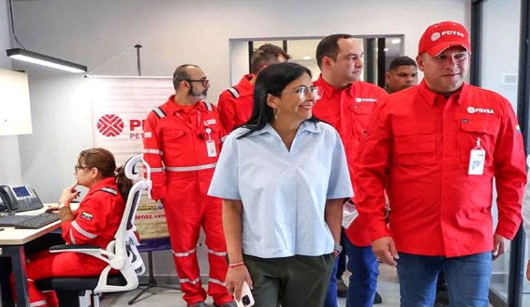 Ministra-de-Hidrocarburos-visito-el-Zulia-t