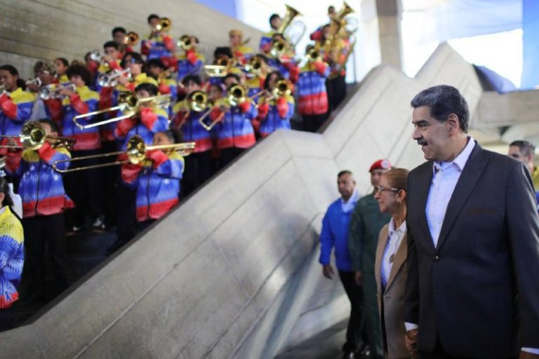 a0a6b4c8-5e64-483c-955e-d485f90dcdb0