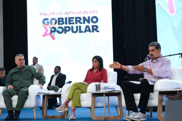 d9dd3b78-fcd6-47c4-a64d-4e95fdaccd99