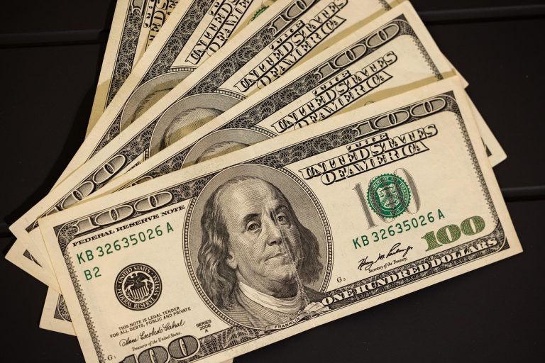 dollars-6771261_1280