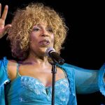 fallece-roberta-flack-la-reina-del-soul-que-enamoro-al-mundo-con-killing-me-softly-with-his-song-169747