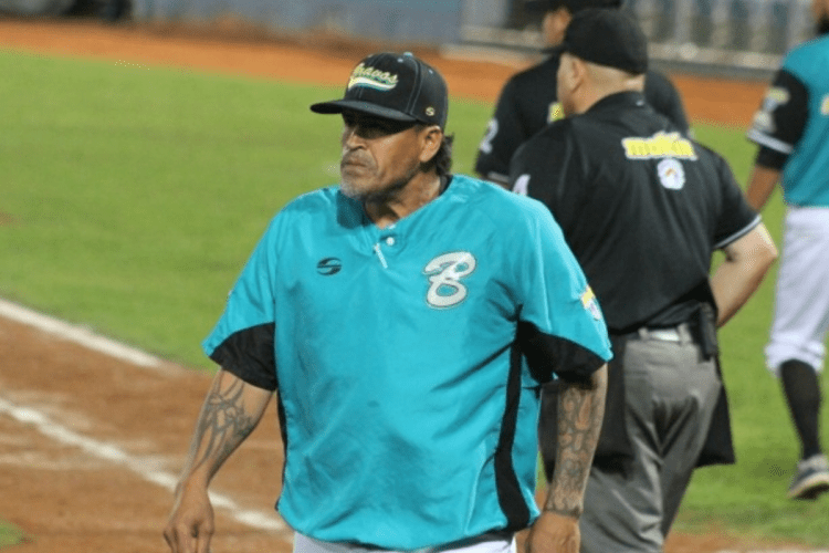 Henry-Blanco-es-el-nuevo-manager-de-los-Bravos-de-Margarita-