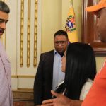 Maduro-recibe-familiares