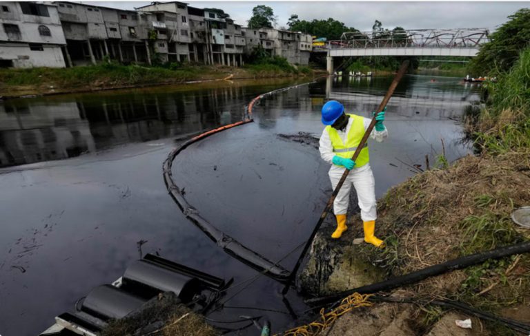 derrame petroleo-ecuador(1)