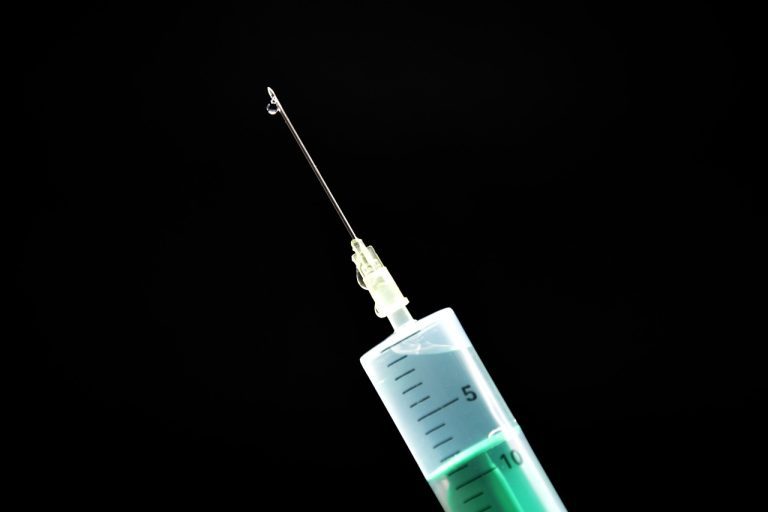 syringe-5917297_1280