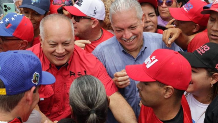 1745950494019316357xg (1)