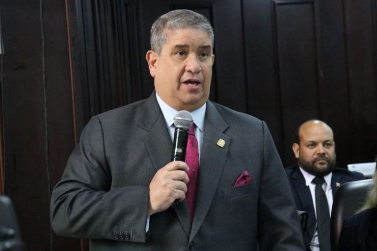 diputado-jose-gregorio-correa-llama-a-la-paz-y-el-entendimiento-20250109211951