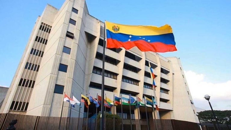 tsj-impone-multa-a-tik-tok-por-negligencia-en-su-plataforma-165229