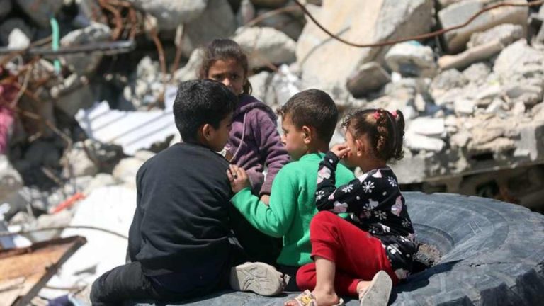 14-mil-bebes-podrian-morir-en-gaza-si-no-llega-la-ayuda-en-48-horas-alerto-la-onu-175855