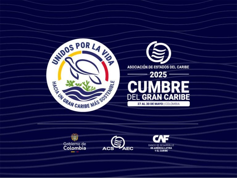 Colombia-X-Cumbre-AEC-1