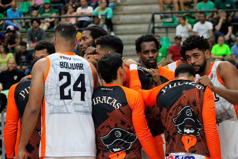 Piratas de La Guaira