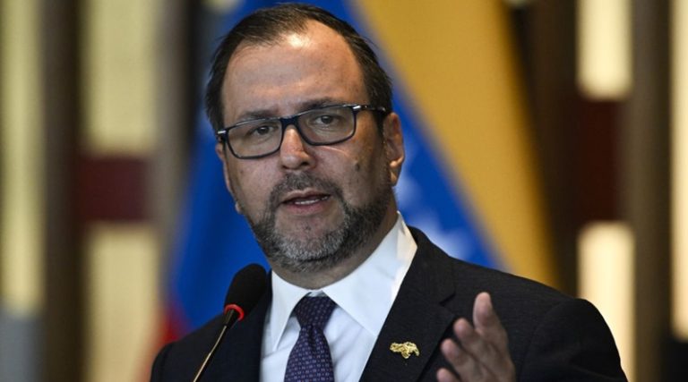 canciller-gil-venezuela-rinde-chantaje-esequibo