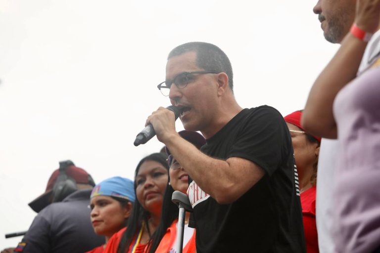 f6f72373-622b-4fd4-8304-278a5756a207