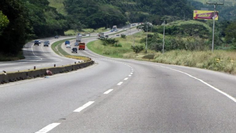 hoyo-de-la-puertajpeg-42398