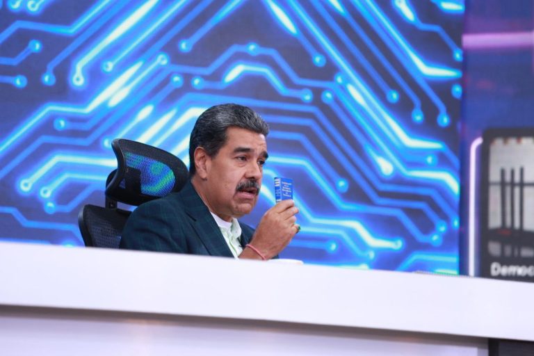 maduro-busca-crear-estrategia-con-miembros-de-la-opep-cortesia-42583