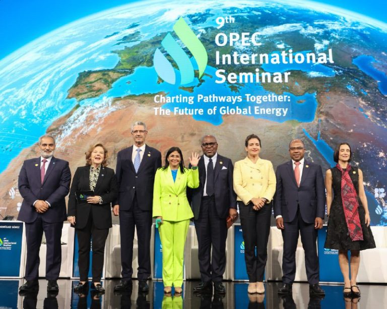 4e186da0-bbd7-45fd-aa9f-d6e343fc1a1b