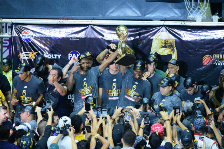 Gaiteros-del-Zulia-Campeon-SPB-768x512