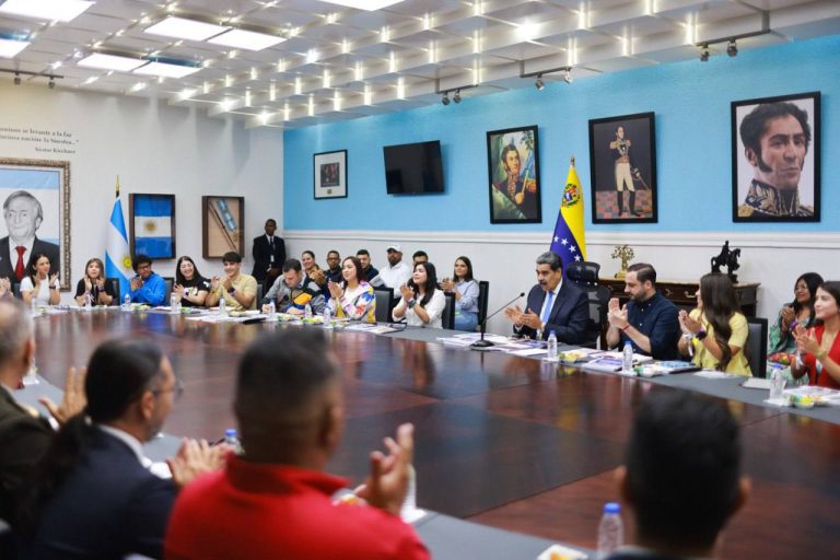 de69bca1-cea0-498a-9cfe-6e08c59c1da2