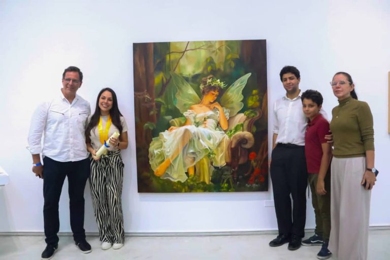 1000964236