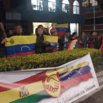 Bolivianos-solidaridad-con-Venezuela