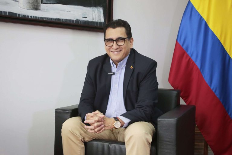 Embajador-de-Colombia-en-Venezuela-Milton-Rengifo-Foto-MIB-13-scaled