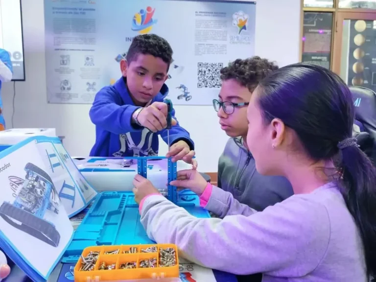 SaveClip.App_532635373_18383273197120113_628233057132007150_n