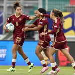 Vinotinto Femenina