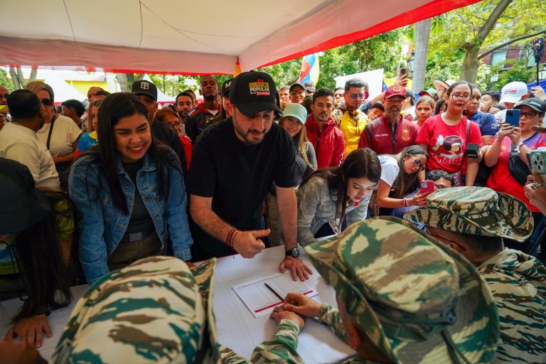 a5224528-2ab7-4996-9b9d-36f376a0fe87