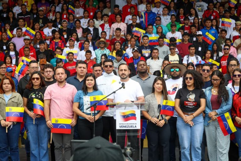 f5a93b30-9b1d-4d38-a223-15bfba59c98c