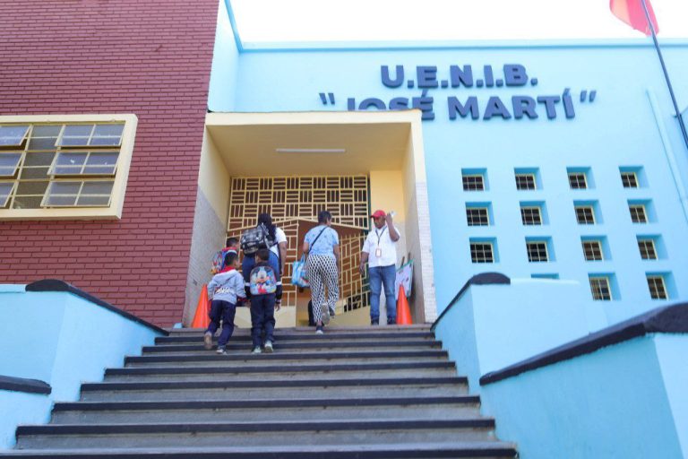 fae6dfa5-101c-40f1-8f64-da9a092c9348