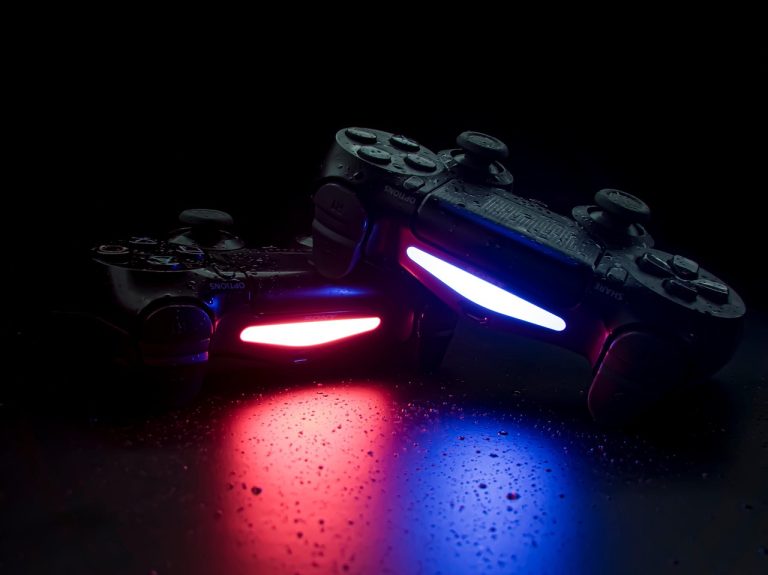 gamer-6899810_1280