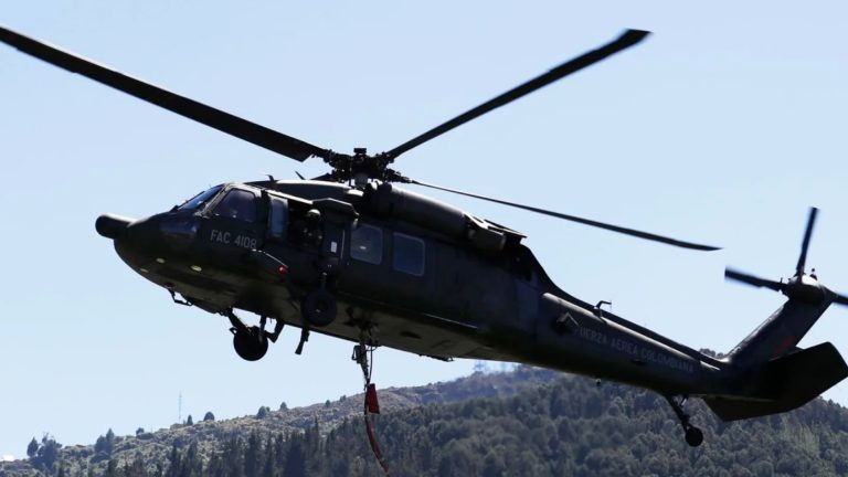 helicoptero-colombiano-foto-referencial-46756