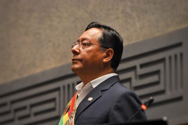 luis-arce-bicentenario-1