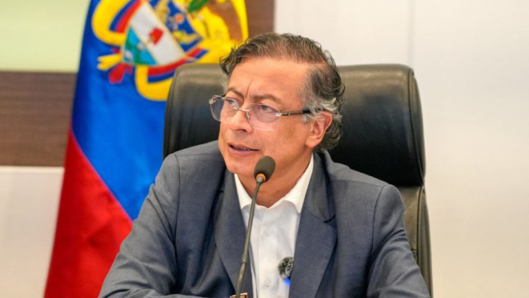 petro-denuncia-irregularidades-en-seguridad-de-uribe-turbay-antes-del-atentado-42910