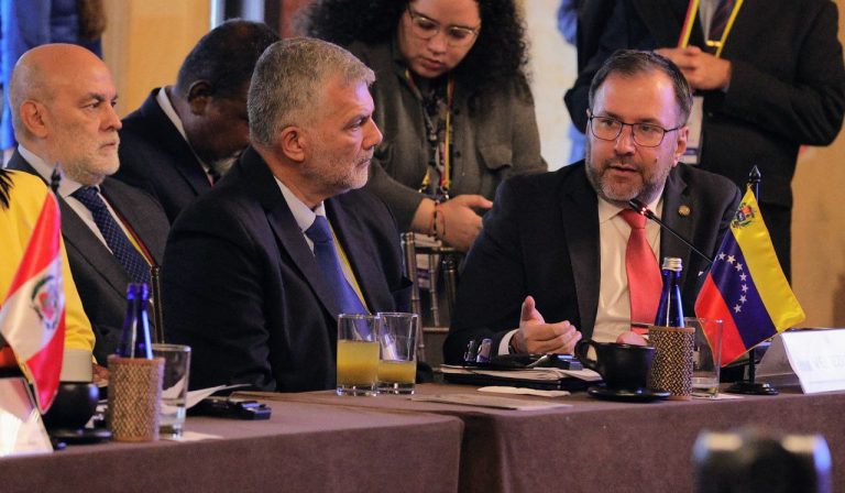 productodestacado250821045105