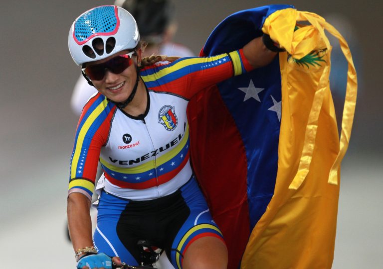 La venezolana Lilibeth Chacón barrió en la Vuelta al Tolima en Colombia