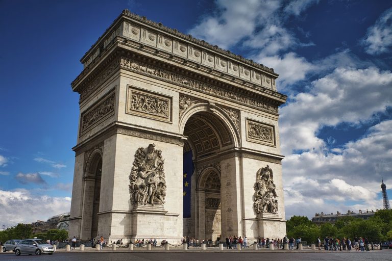 arc-de-triomphe-5432392_1280