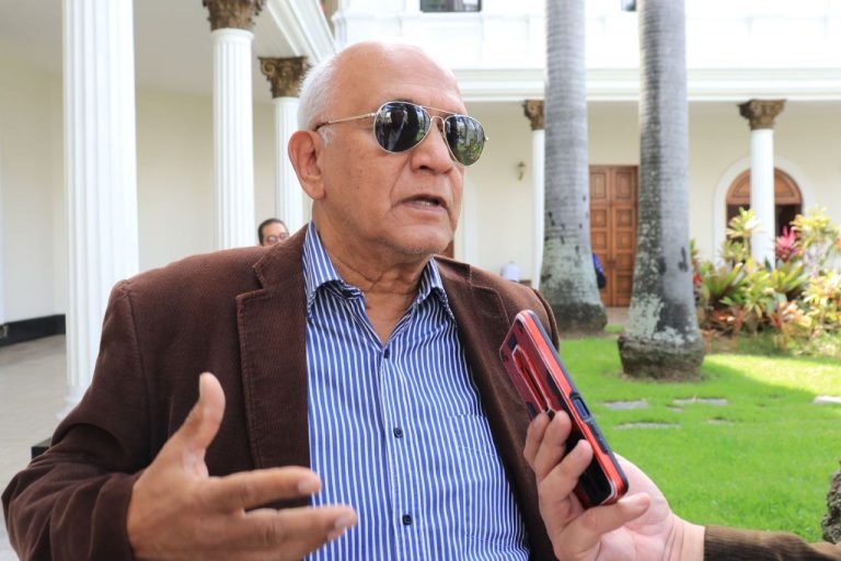 diputado-carlos-melo-oposicion-venezolana-rechaza-amenazas-belicas-contra-venezuela-20250930230448