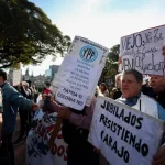 milei-jubilados2-768x512