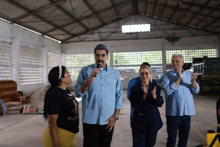 photo_5091570188112563000_y